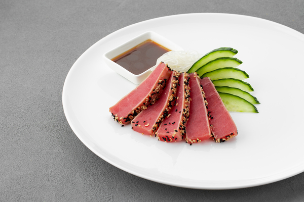 Tataki with tuna