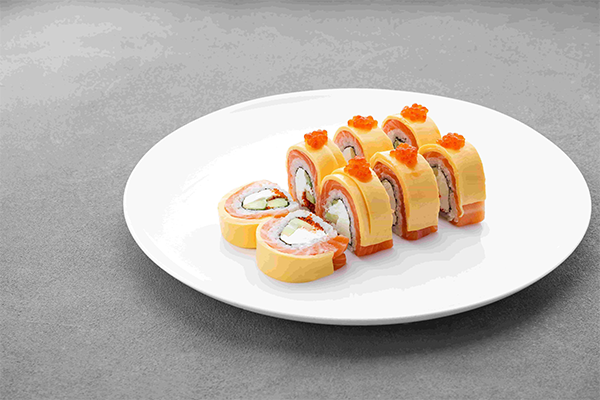 Super Cheese roll with salmon