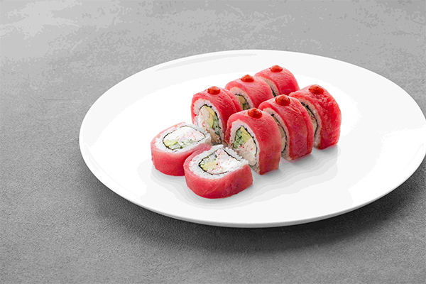 Roll with crab and tuna